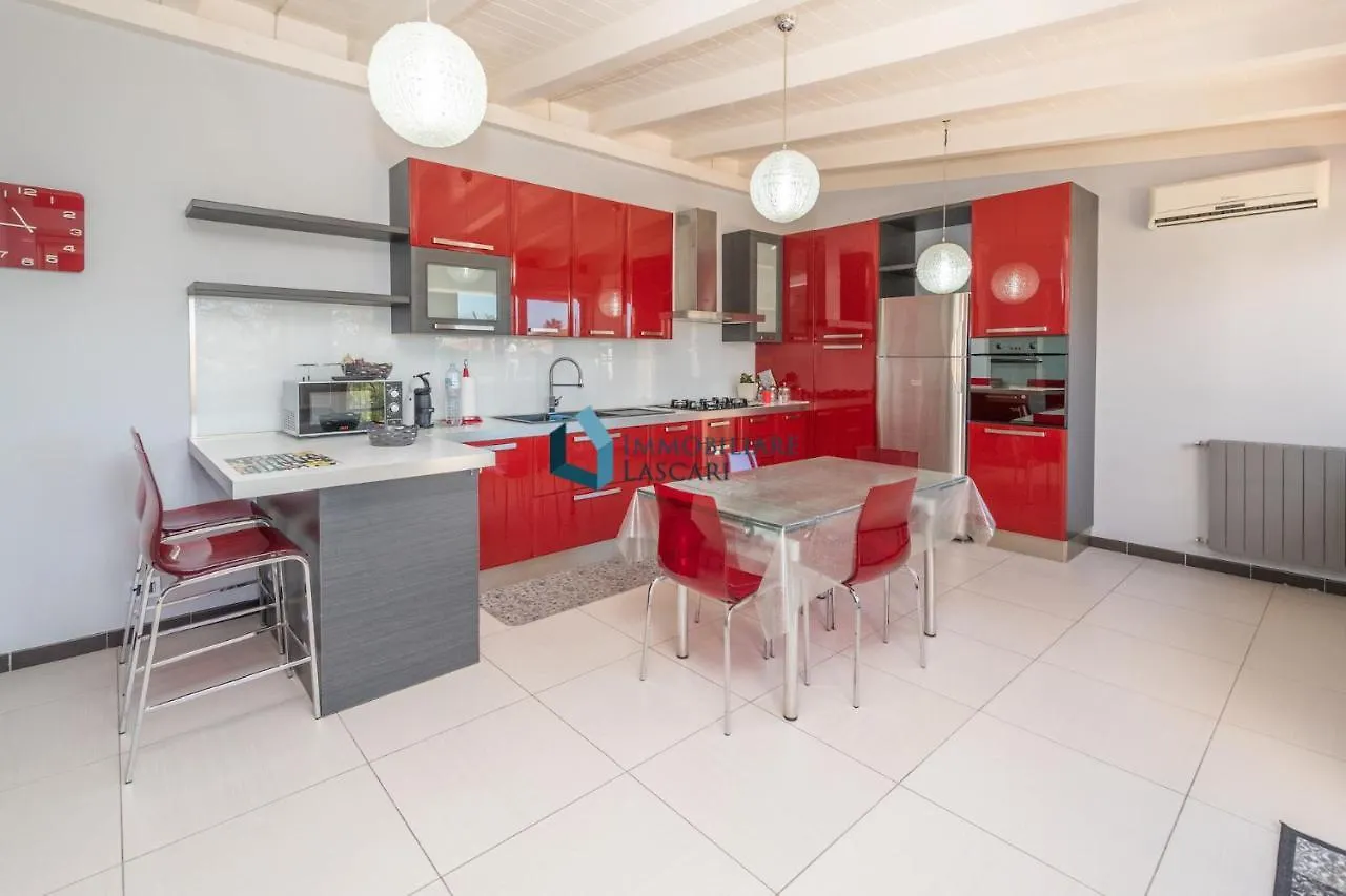 Red Luxury A Pochi Passi Dal Mare Villa Campofelice Di Roccella