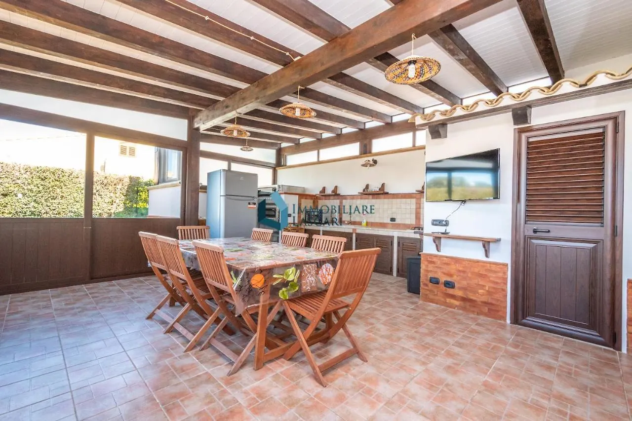 Red Luxury A Pochi Passi Dal Mare Villa Campofelice Di Roccella Italy
